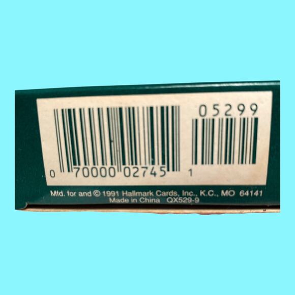 Vtg 1991 Christmas Welcome Handcrafted Hallmark Christmas Ornament Wreath - Picture 5 of 6